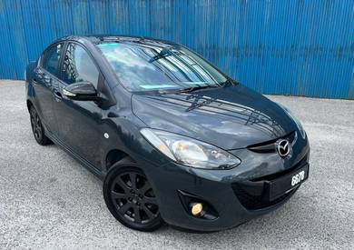 2012 Mazda 2 VS