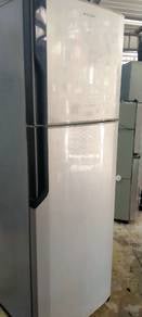 peti sejuk Panasonic 