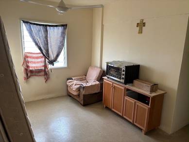 Apartment For Sale in Jelutong Park