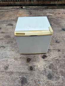 Mini Bar Fridge Peti Sejuk 1 Door (National)