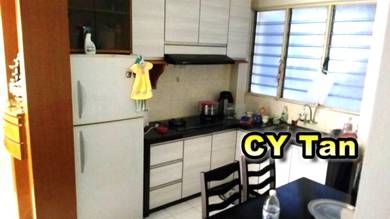 Apartment For Rent in Taman Seri Sari