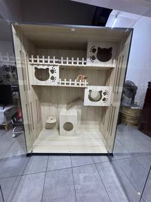 Cat House
