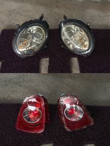R56 Mini Cooper Headlamp & Taillamp Good Condition
