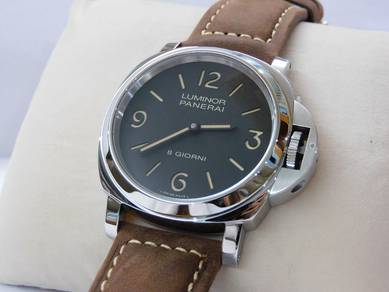Panerai Luminor Base 8 days. Pam914
