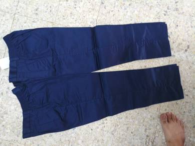 [BARU] Seluar panjang sekolah rendah utk dijual