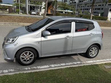 Perodua Axia G in Puchong, SGR