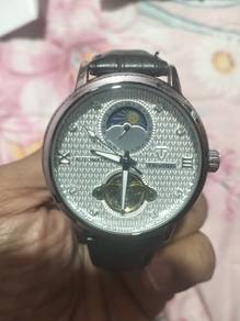 Jam Tevise Automatik