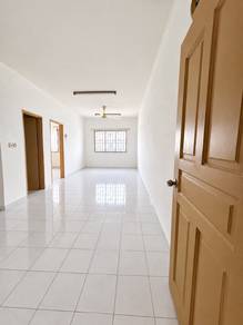 Apartment For Rent in Vista Impiana