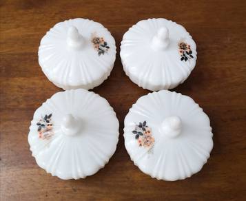 Vintage milk glass round cookie bowl 4