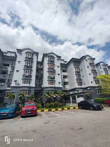 Apartment For Sale in Goodyear Court 10