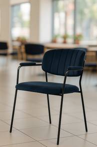 Vero Arm Chair.