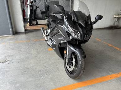 Yamaha FJR 1300