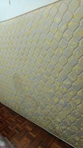 queen size Mattress Vono