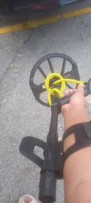 Metal Detector Equinox 700