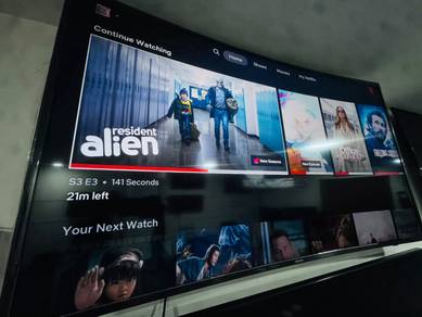 Samsung 55 smart 4kuhd curve tv
