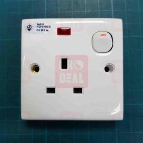 (PDM-0420) CLIPSAL Socket 13A (Type 4)