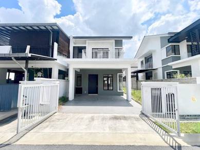 Semi-Detached House For Sale in Nilai,NSN