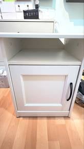Bedside Table Meja Kecil
