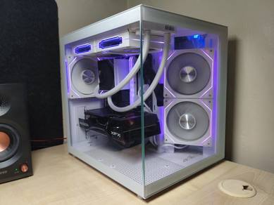 White theme MATX / ITX 32L PC Case + 5x 120mm ARGB