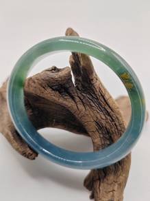 58.90 X 52.20mm Oval Shape Jadeite Jade Bangle