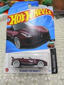 Hotwheels Jaguar F-Type Project 7