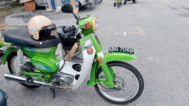 Honda C70