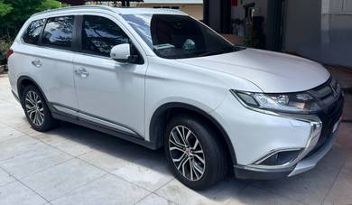 Mitsubishi Outlander in Setia Alam, SGR