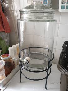 Glass Water Dispenser