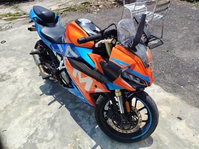 CFMOTO 250 Dual