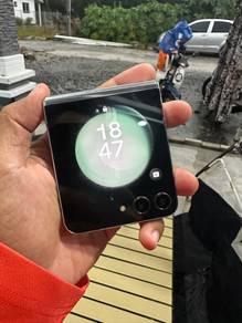 Samsung Z Flip 5 8/256