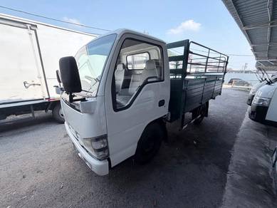 Isuzu NKR55UEET 10ft cargo 2012/2012