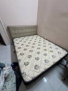 Bed frame and mattress
