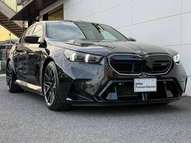 2025 BMW M5