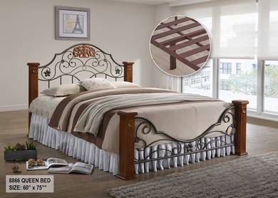 Queen Bed DB8866