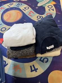 Mixed item Sweatshirt and Knitwear