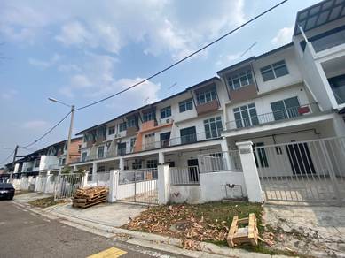 3-storey Terraced House For Sale in Senai,JHR