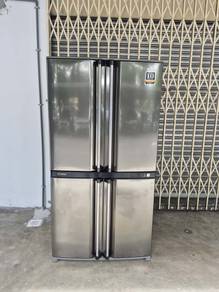 4 Door Sharp Fridge Peti ais 556Ltrs