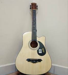 Natural Acoustic Guitar
