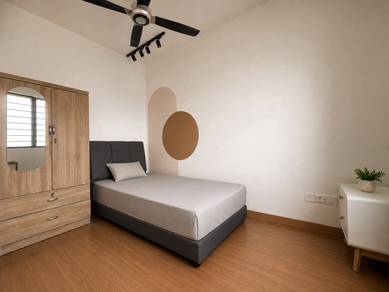 Room in Jelutong, PNG