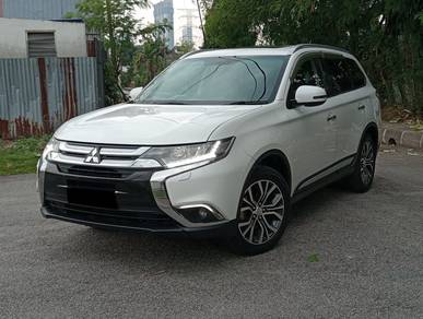 Mitsubishi Outlander in Jalan Kuching, KUL