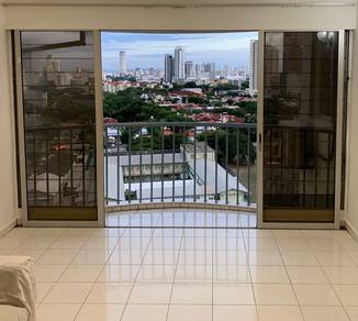Apartment For Sale in Taman Kristal