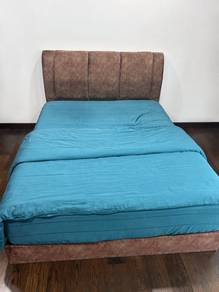 Bed Frame & Mattress