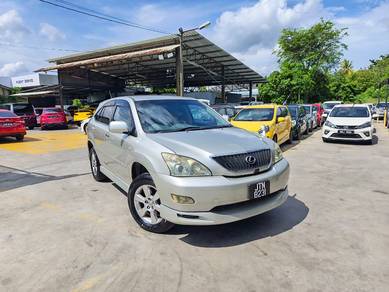 Toyota Harrier 240G in Batu Pahat, JHR