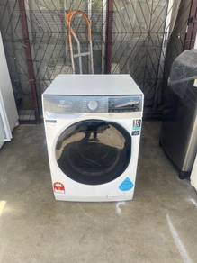 Electrolux inverter front load washer 11kg