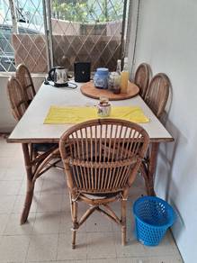 meja rotan