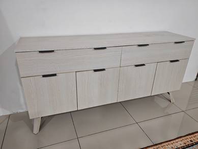 kabinet berlaci