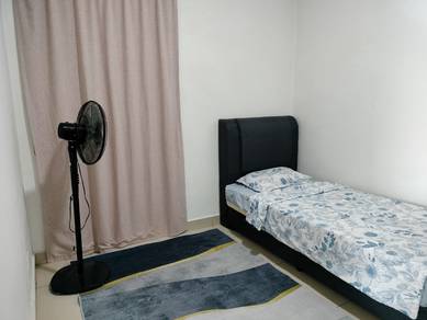 Room in Kajang, SGR