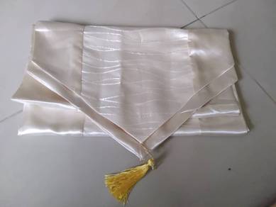 Elegant Beige Table Runner