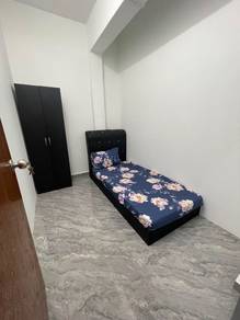 Room in Sentul, KUL