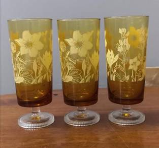 Vintage Aderia footed glass cup 3